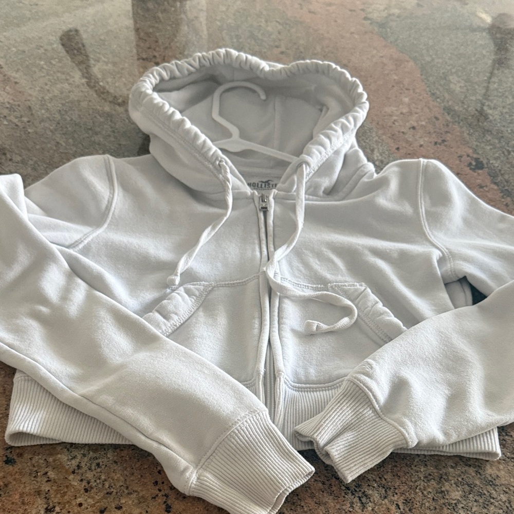 Juniors Hollister cropped zipper hoodie